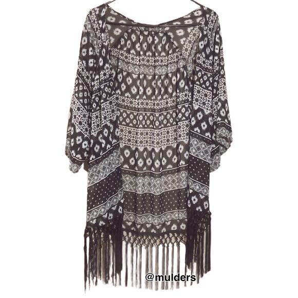 Express black & white ikat sheer open striped kimono cardigan - Picture 1 of 10